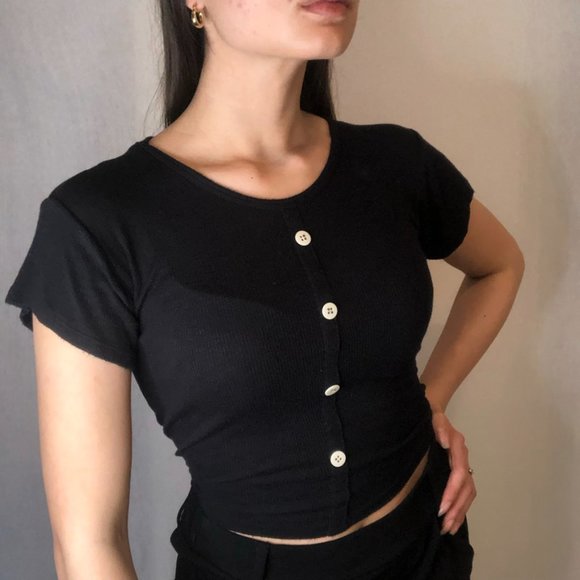 Black Ribbed Crop Top with White Buttons - Picture 1 of 6